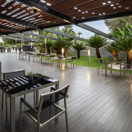 מלון Eurostars Palace