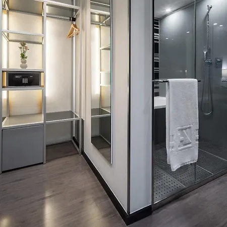 Eurostars Palace מלון 5*