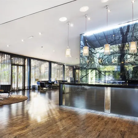 מלון Eurostars Palace 5*